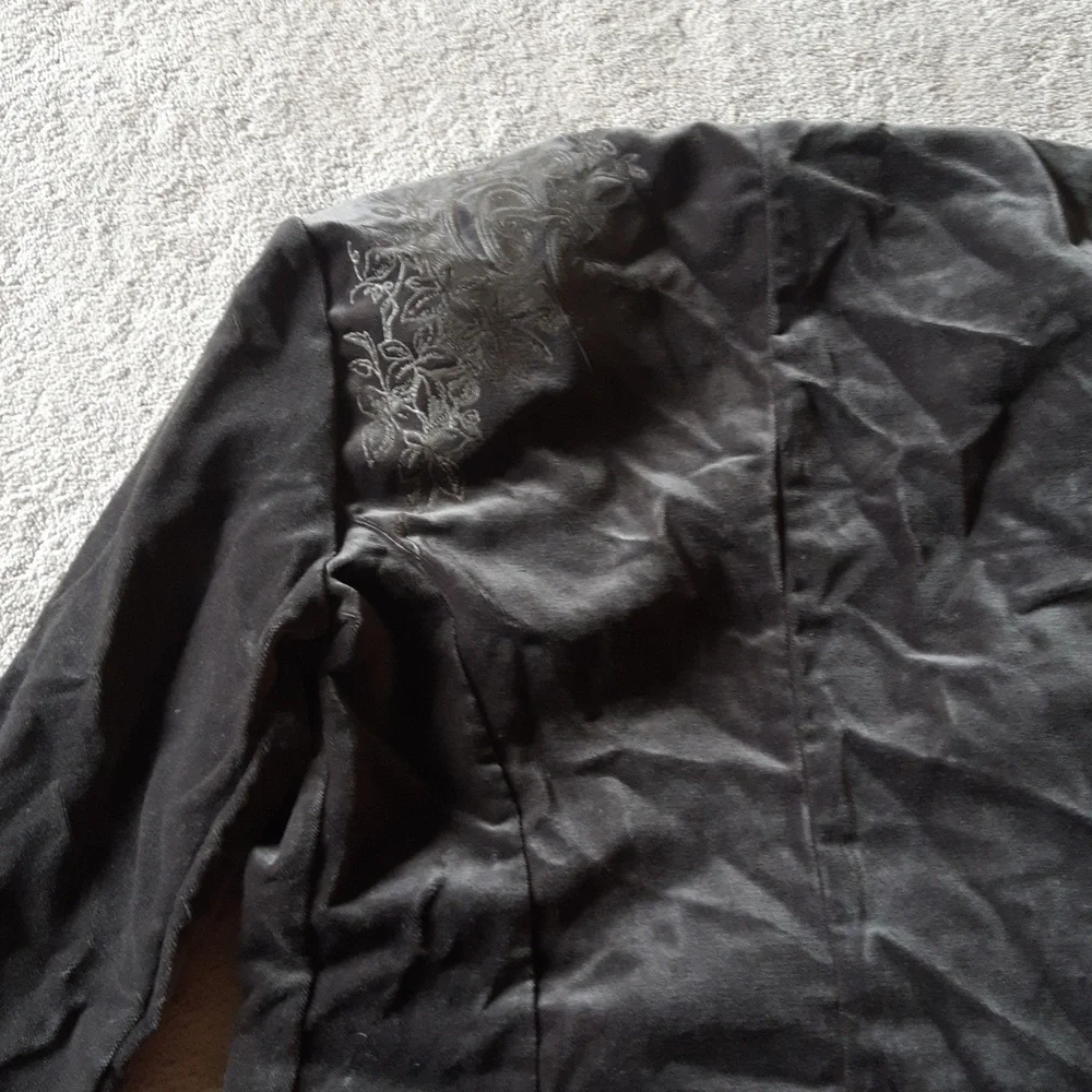 Grey jacket - Picture 2 of 3